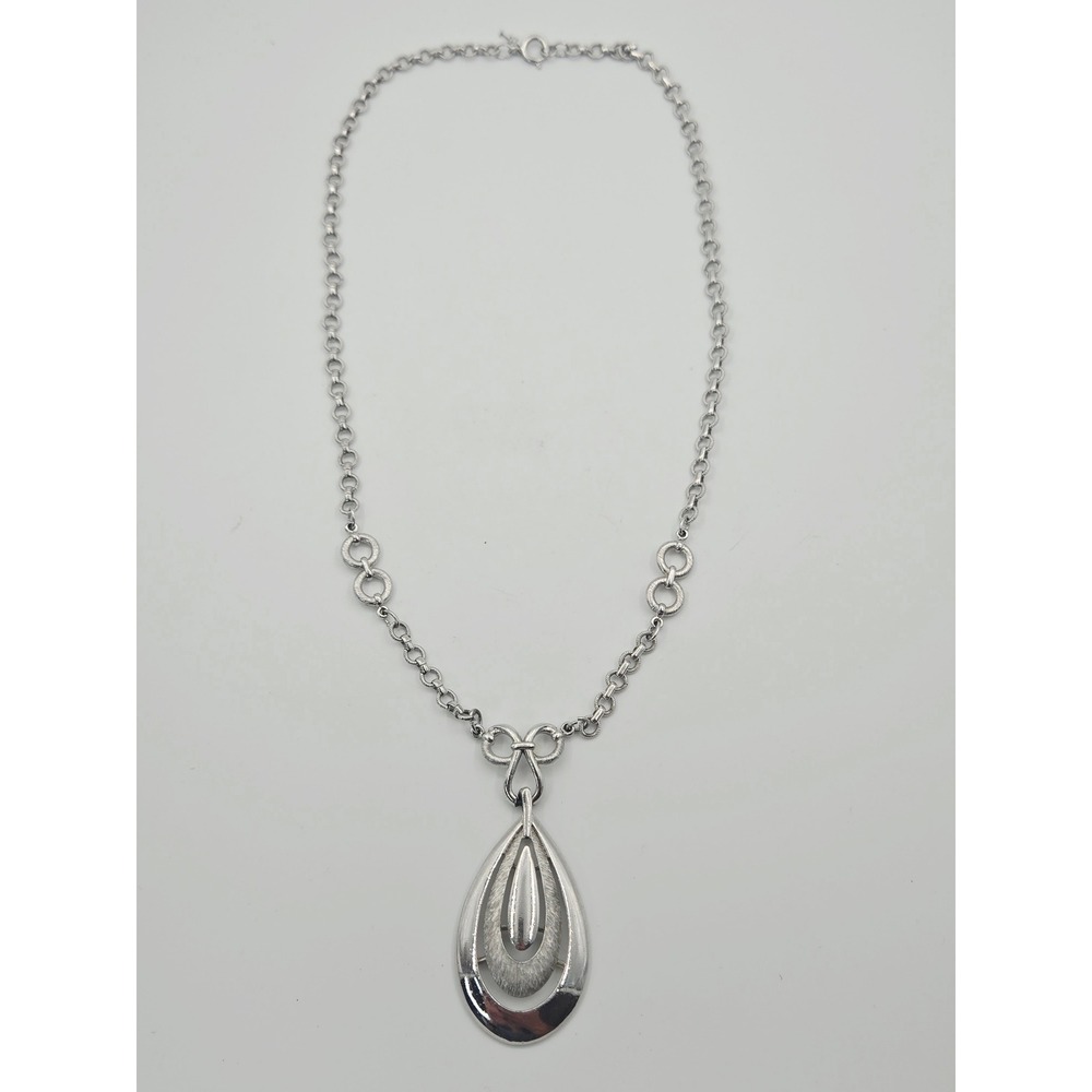 Vintage 1960s Crown Trifari Silver Tone Triple Teardrop Pendant Necklace 20in